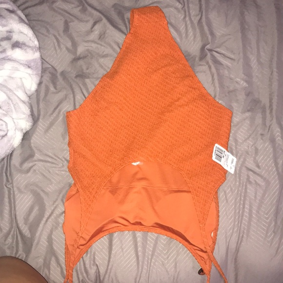 cute one piece bathing suit - Picture 3 of 5